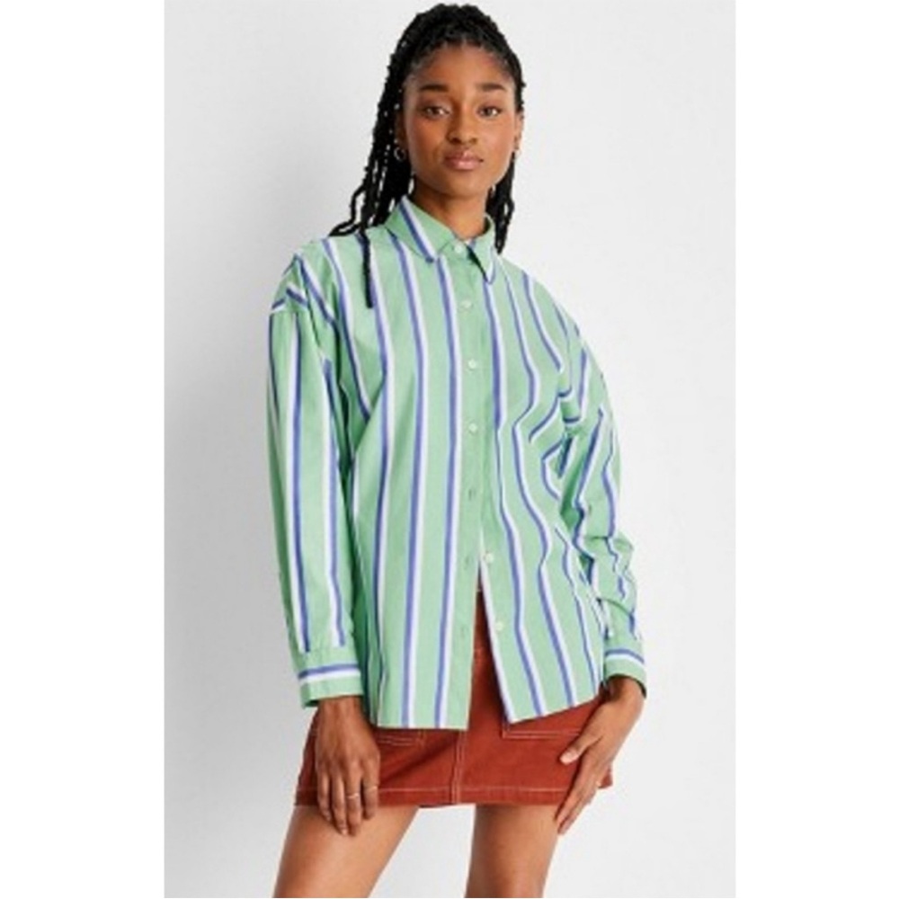 - Future Collective  Reese Blutstein Collab Over sized Button Up Shirt XS